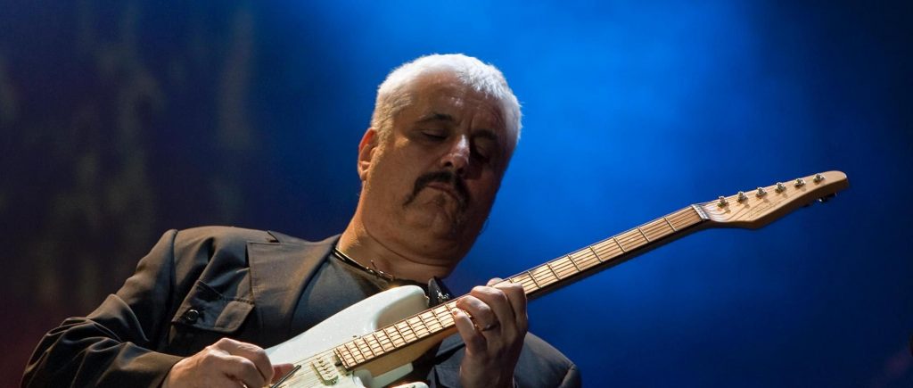 Pino è, critiche al concerto tributo a Pino Daniele: i video della serata