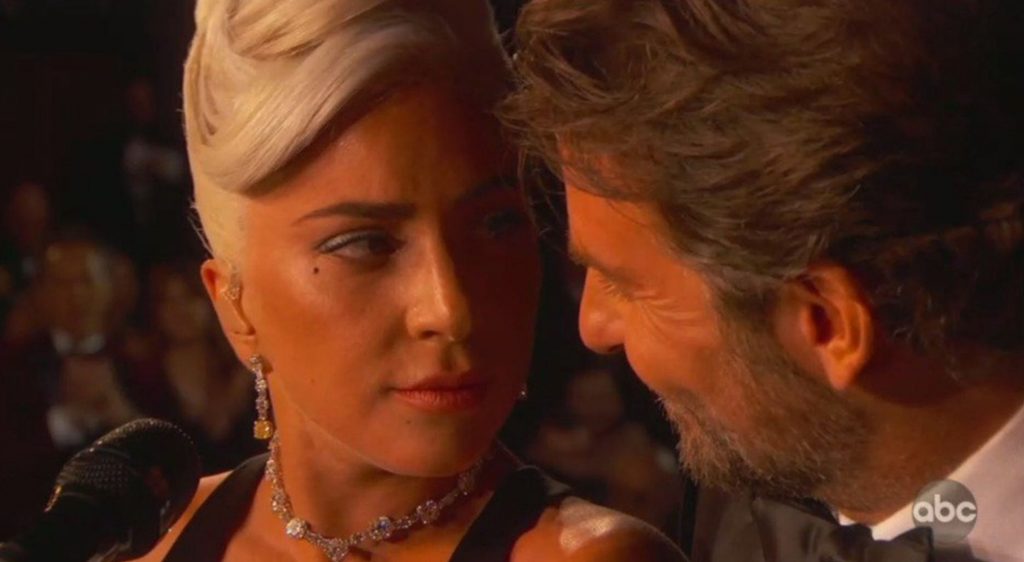 Oscar 2019: l'esibizione di Lady Gaga e Bradley Cooper