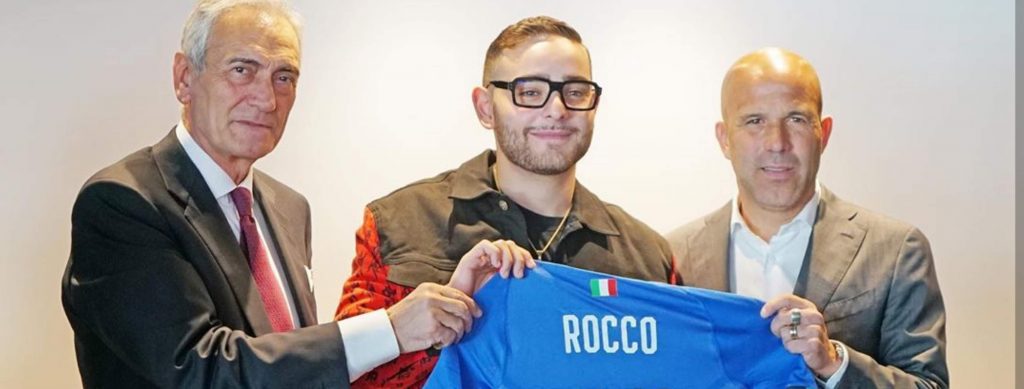 Il nuovo singolo di Rocco Hunt è la “National song”