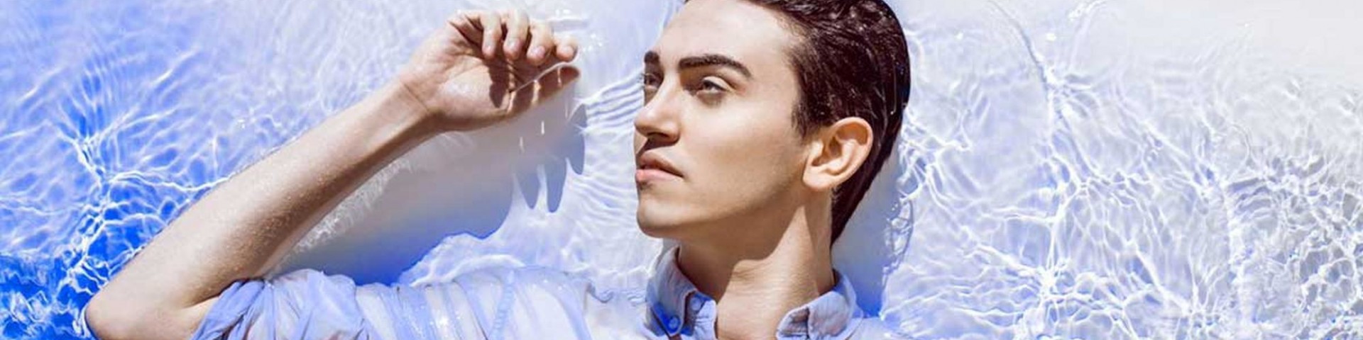 Michele Bravi rompe il silenzio dopo l'incidente: "Non ricordo com'era prima"