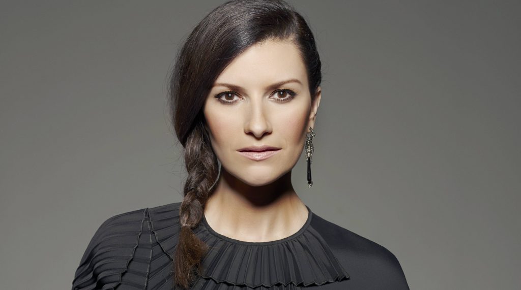 Laura Pausini: il profilo Instagram è stato hackerato