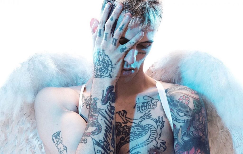 Achille Lauro: “Essere diversi ci ha salvato la vita”